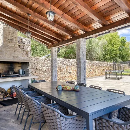 Villa Le Maris By Interhome Dobrinj