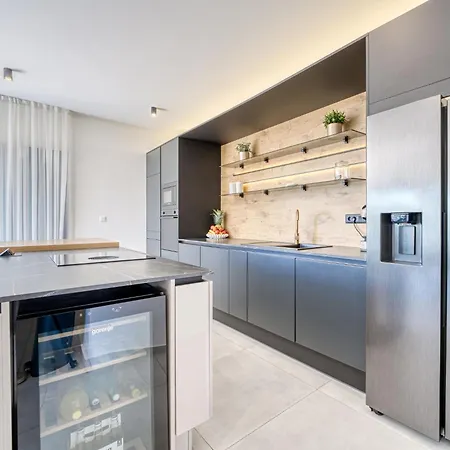 Le Maris By Interhome Dobrinj