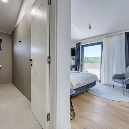 Le Maris By Interhome Dobrinj