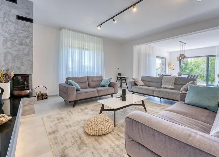Le Maris By Interhome Dobrinj